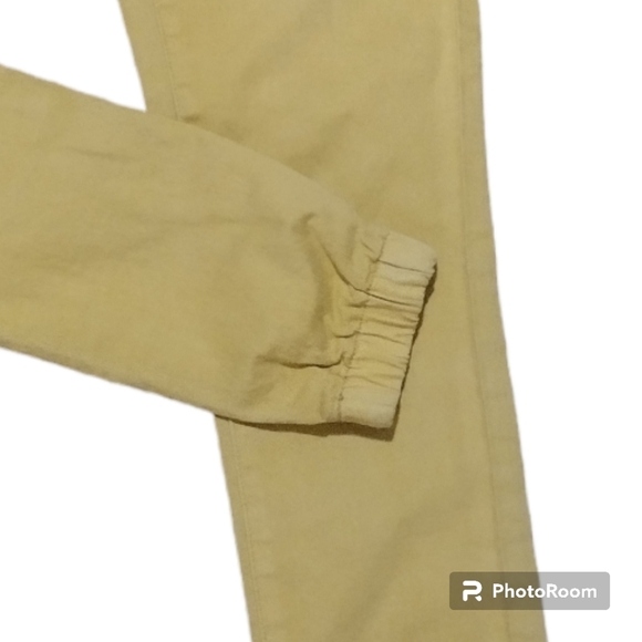 V.I.P. Jogger Style Jeans - Picture 3 of 7